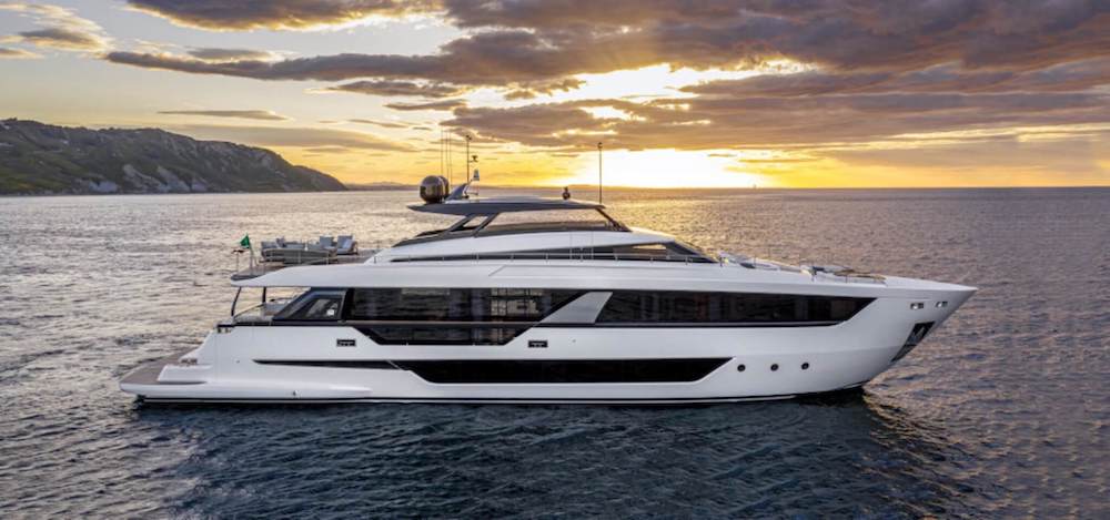 ferretti yachts 1000 exclusive yacht for sale indonesia