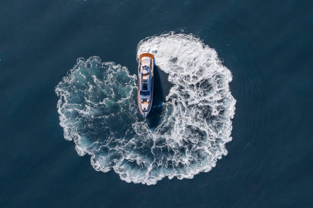 pershing 8x cruising tenggara marine exclusive sport yacht broker indonesia