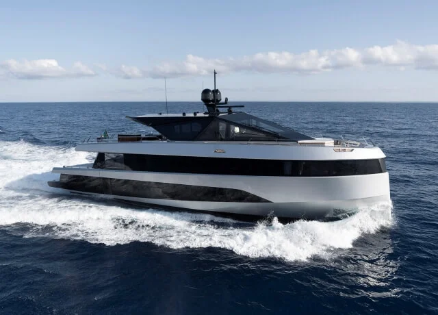 wally yachts tenggara broker indonesia 3