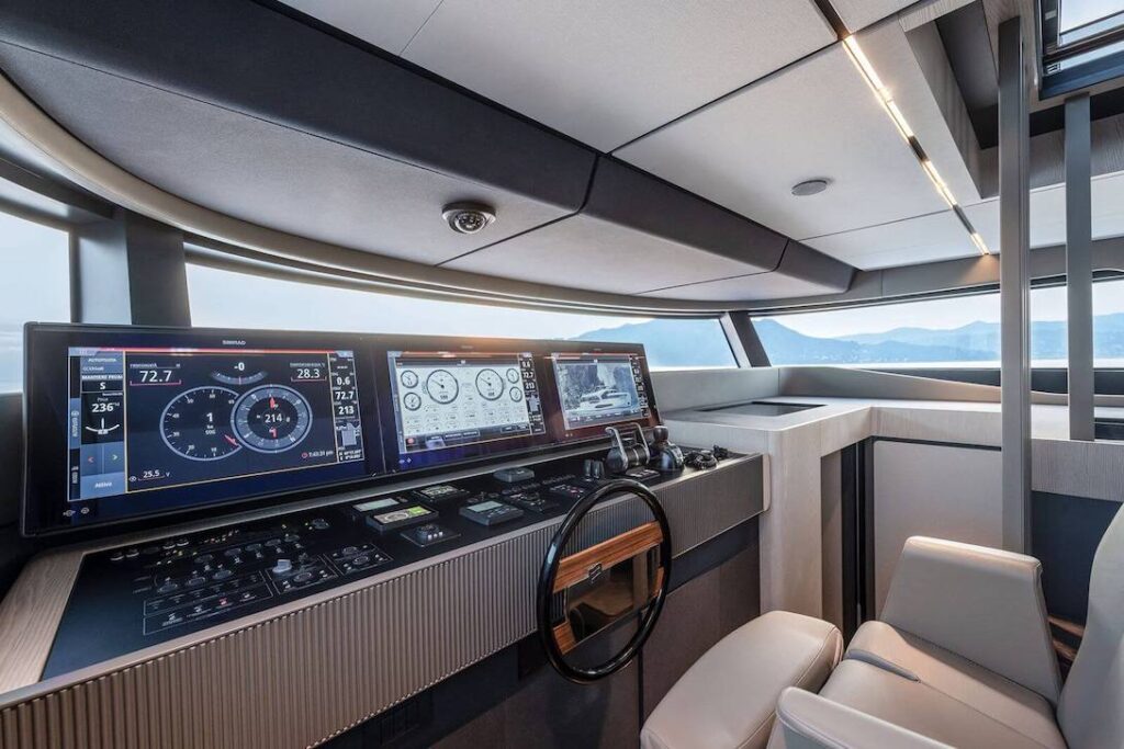 ferretti yachts infynito 80 interior cockpit seating